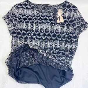 Vintage Women's Shirts Brittany Black & White Flirty Modest Blouse